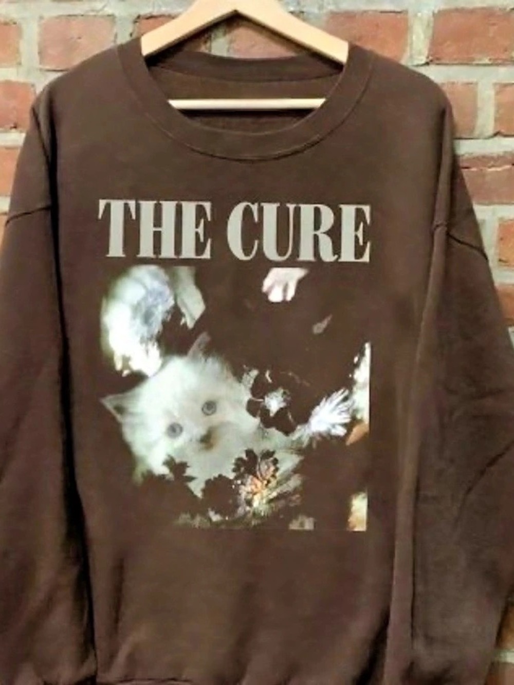 Gildan The Cure band tee Graphic Sweatshirt in Brown